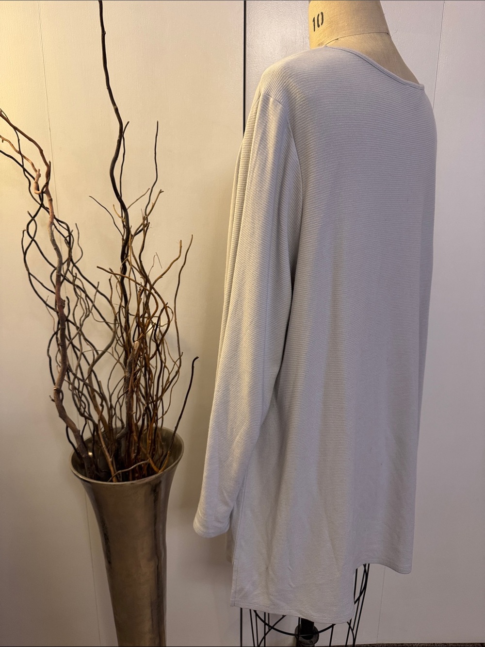 J. Jill Relaxed Scoop Neck Tunic - Light Gray - Picture 3 of 6
